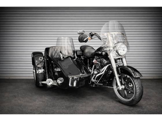 HARLEY-DAVIDSON DYNA SWITCHBACK 